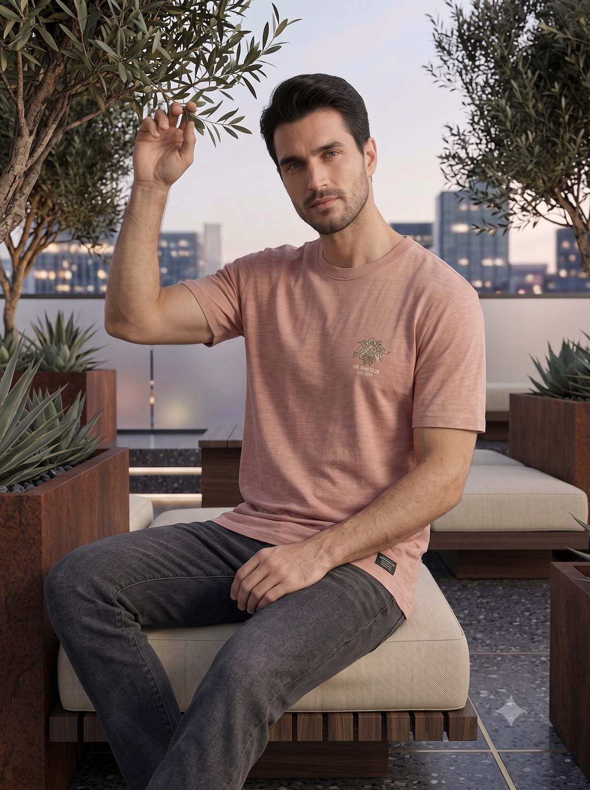 Men's Dusty Pink Graphic Print T-Shirt